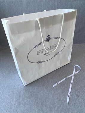 Authentic PRADA | Large Shopping Bag with Ribbon Gift Decoration
